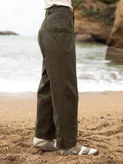 Organic Cotton Barrel Trouser in Olive - Croft