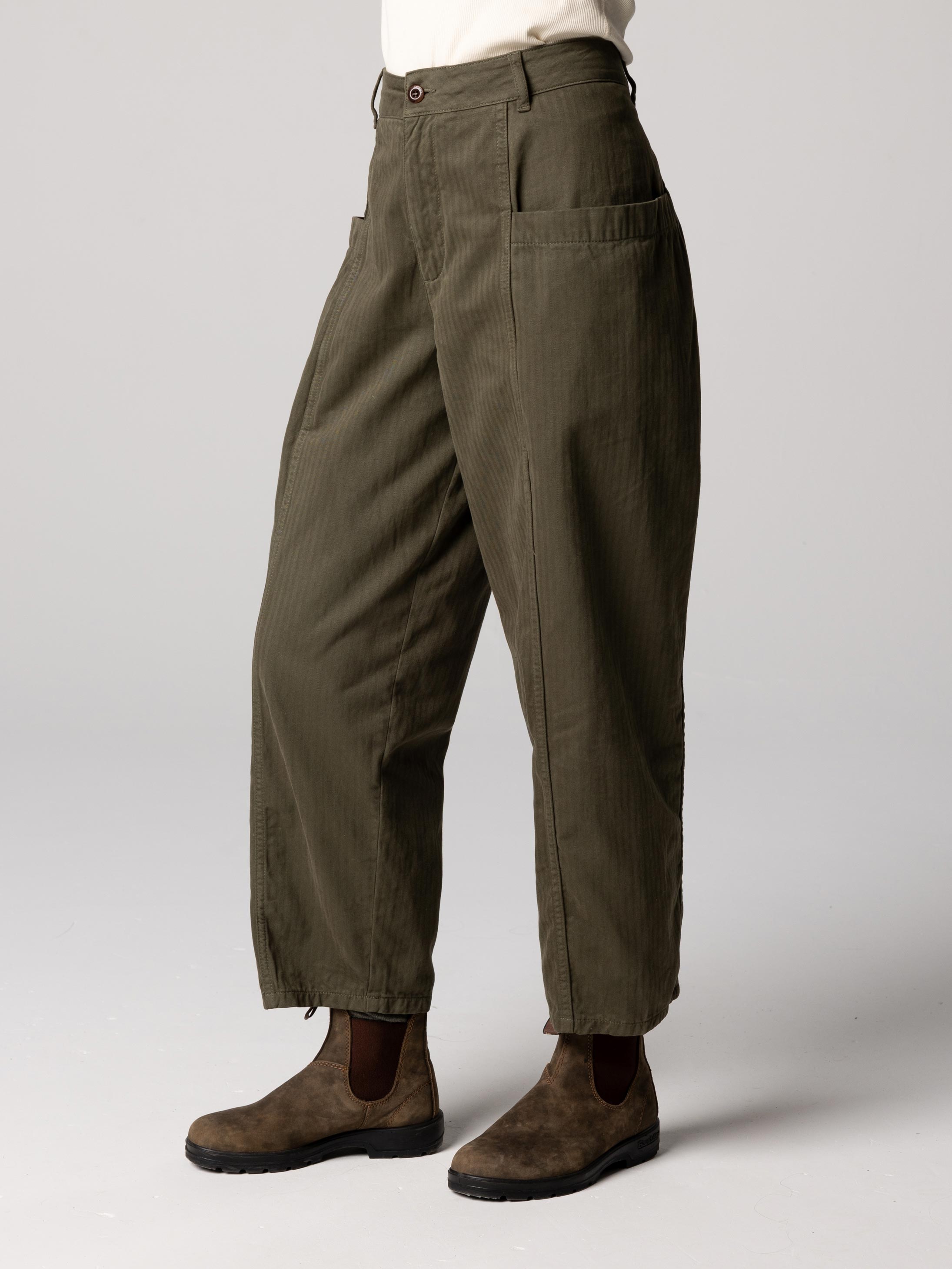 Organic Cotton Barrel Trouser in Olive - Croft