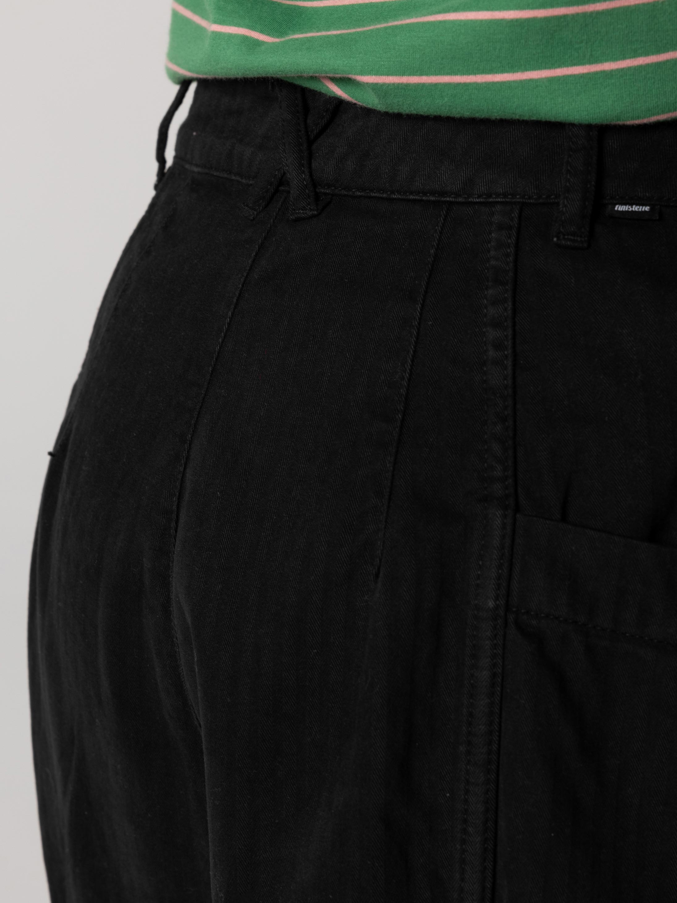 Organic Cotton Barrel Trouser in Black - Croft