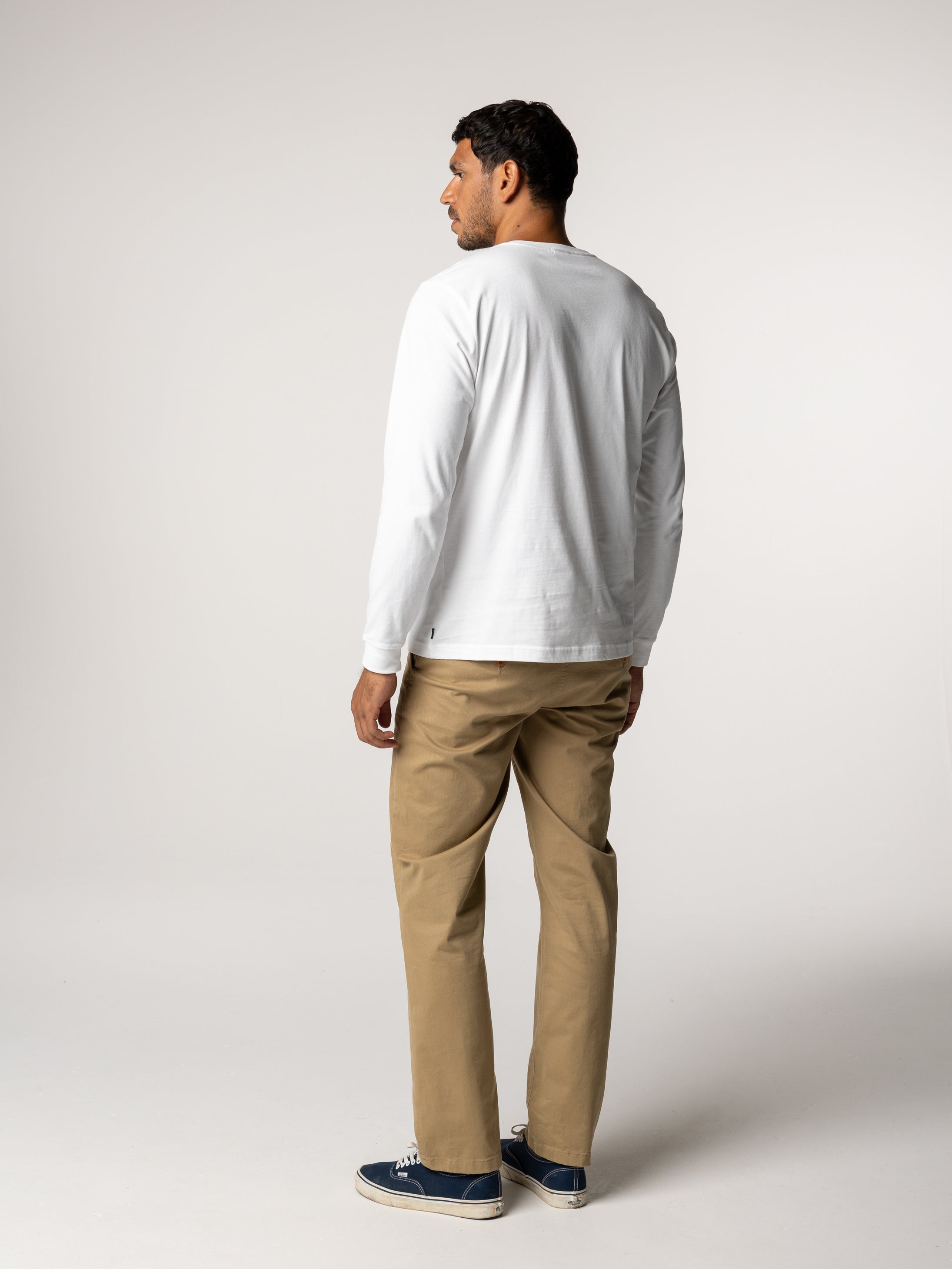 Harlyn Logo Long Sleeve T-Shirt in White