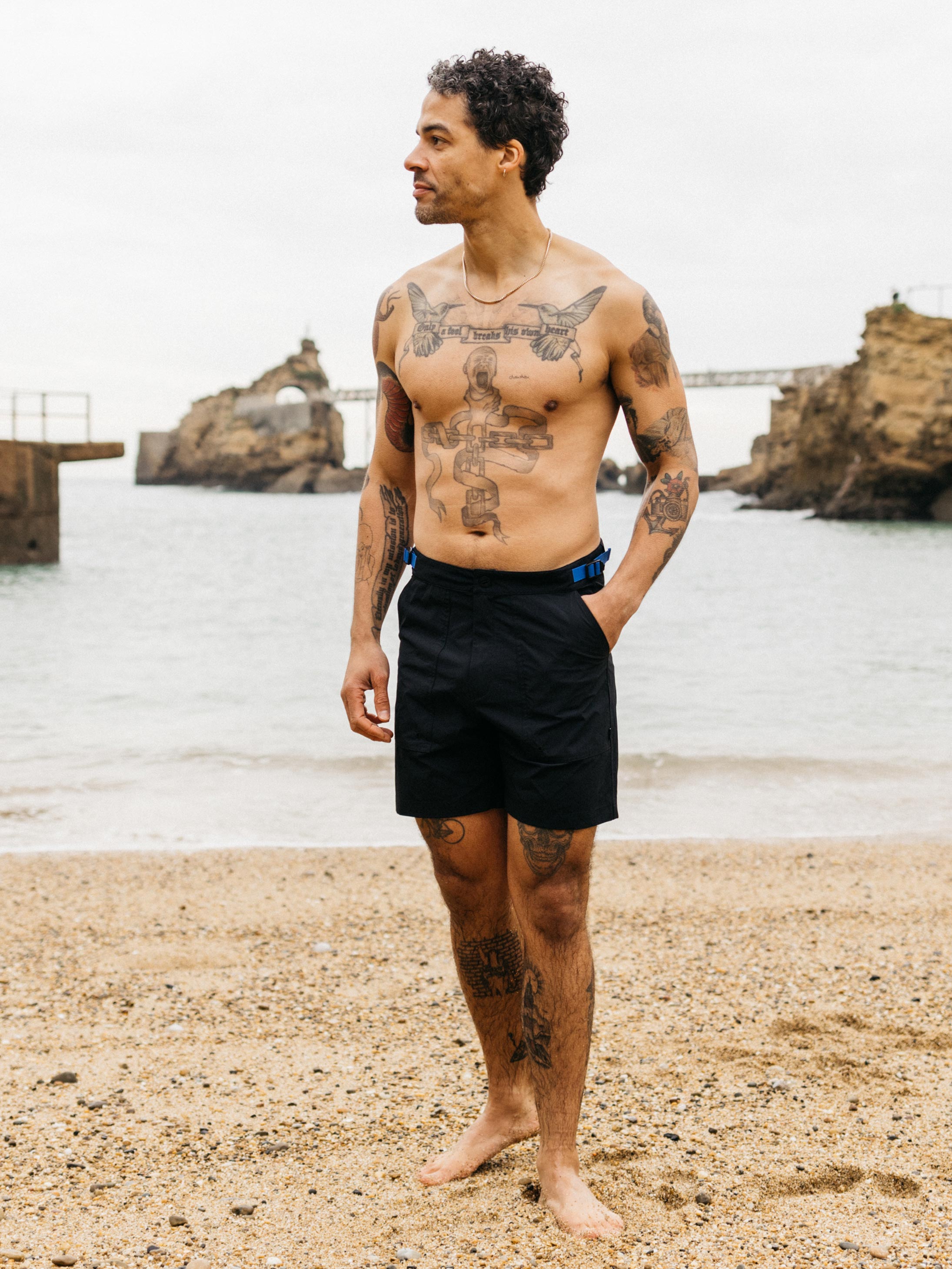Hybrid Short in Navy - Walker