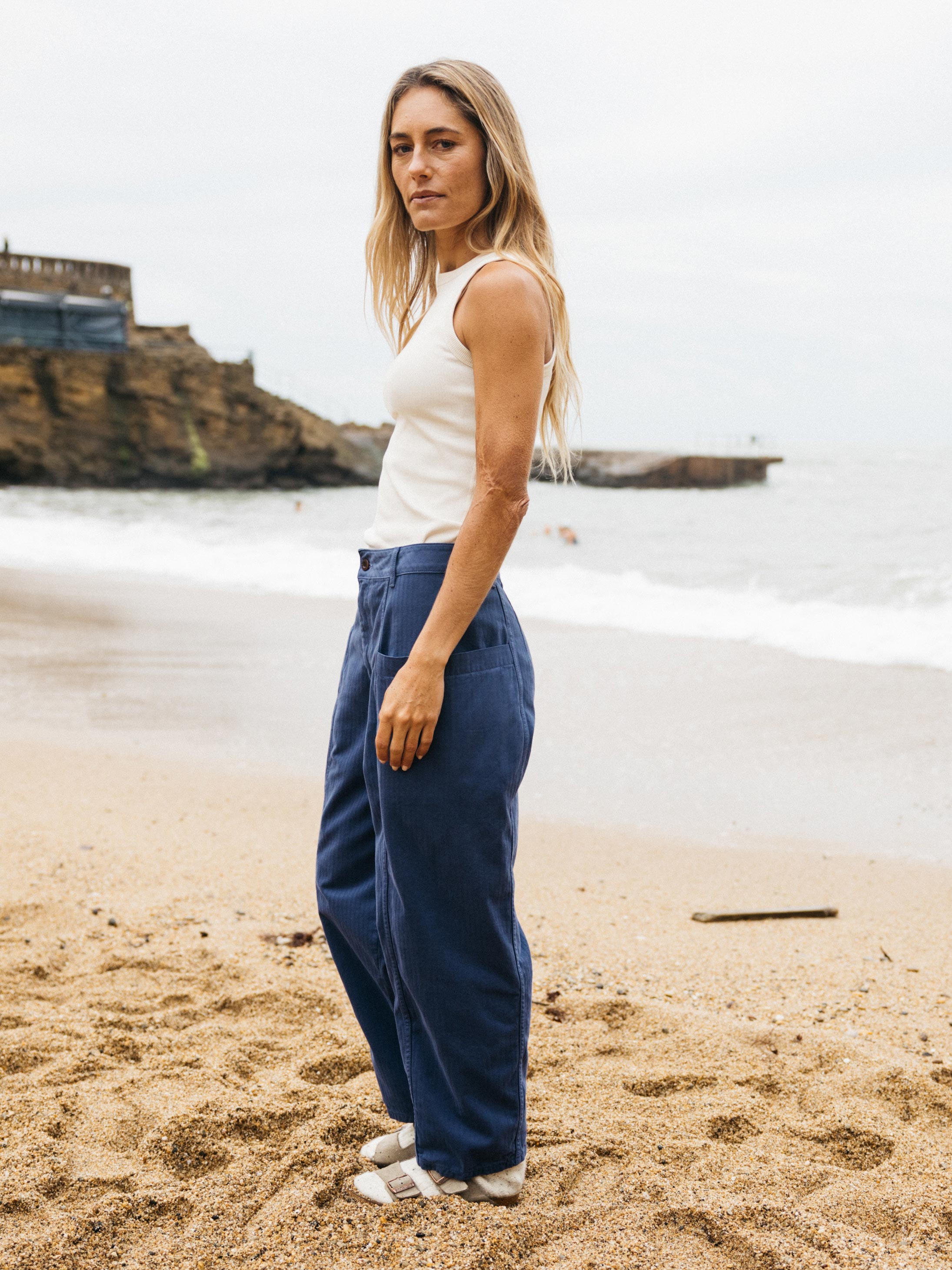Organic Cotton Barrel Trouser in Navy - Croft