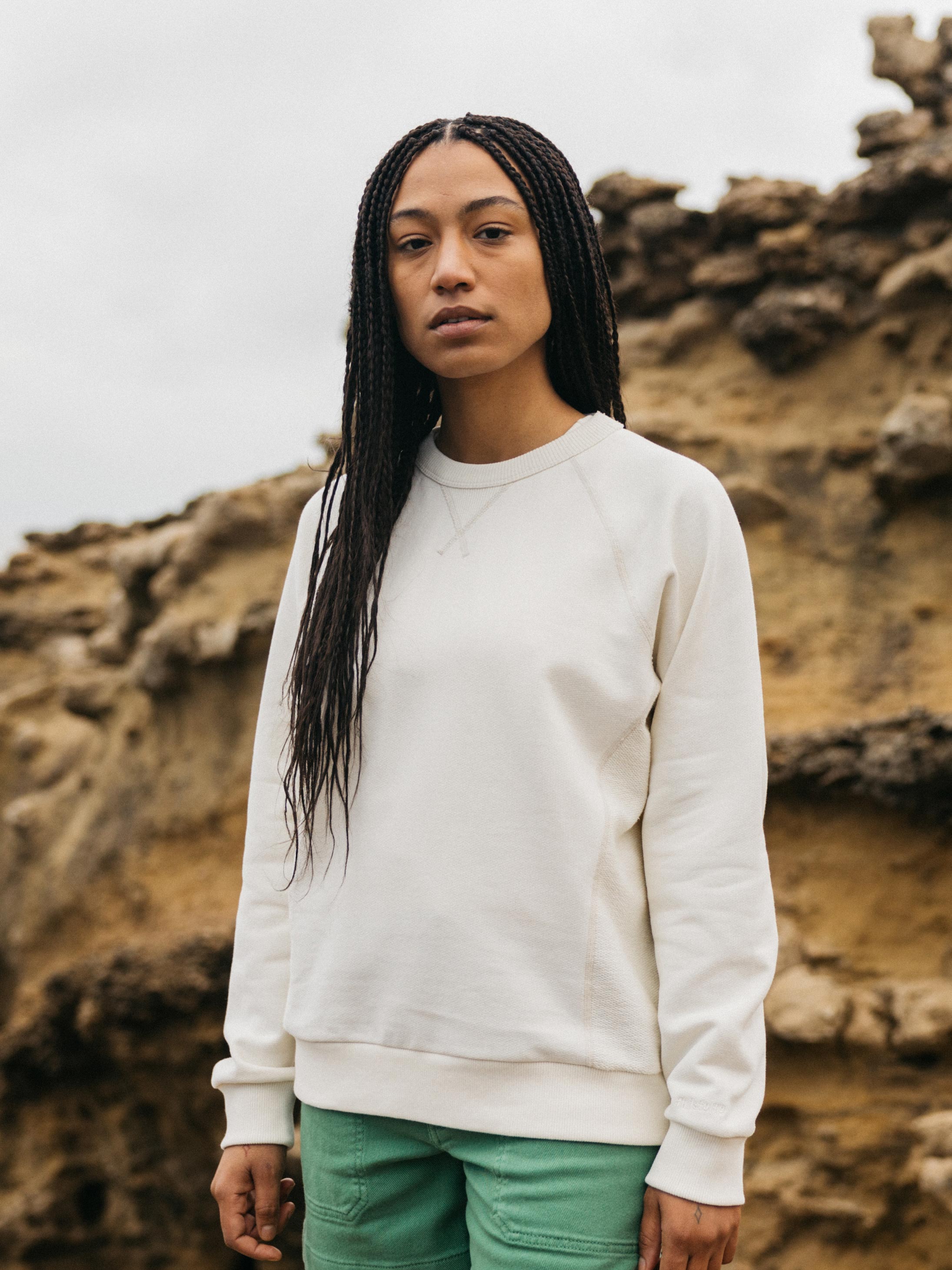Organic Retro Sweatshirt in Ecru - Serpentine