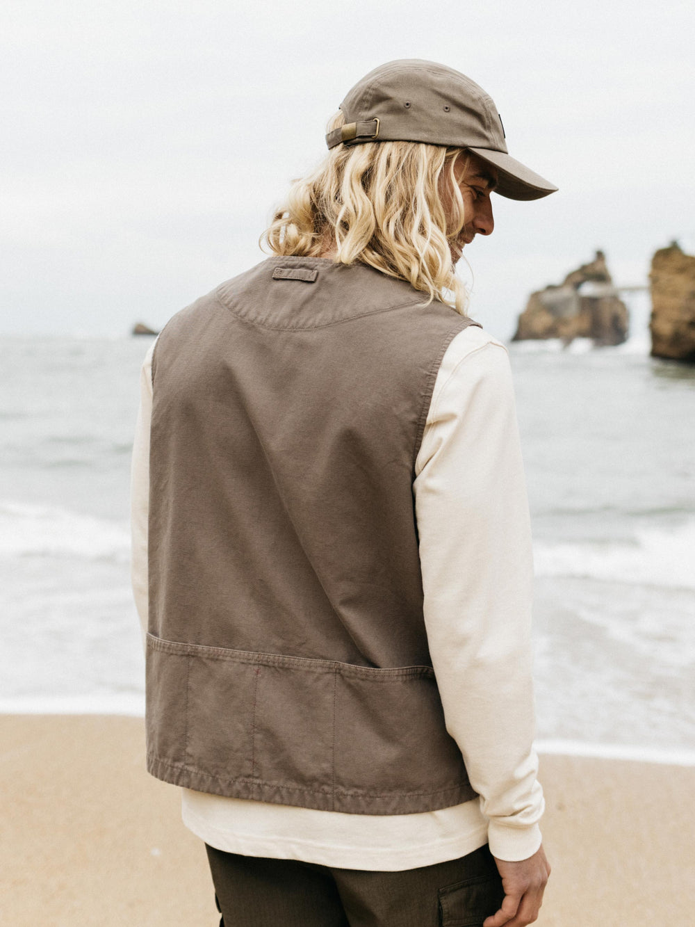 Organic Cotton Gilet in Brown - Basset