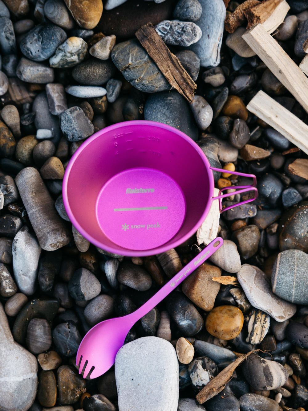 Snow Peak + Finisterre Anodised Backpackers Cup in Anodised Pink