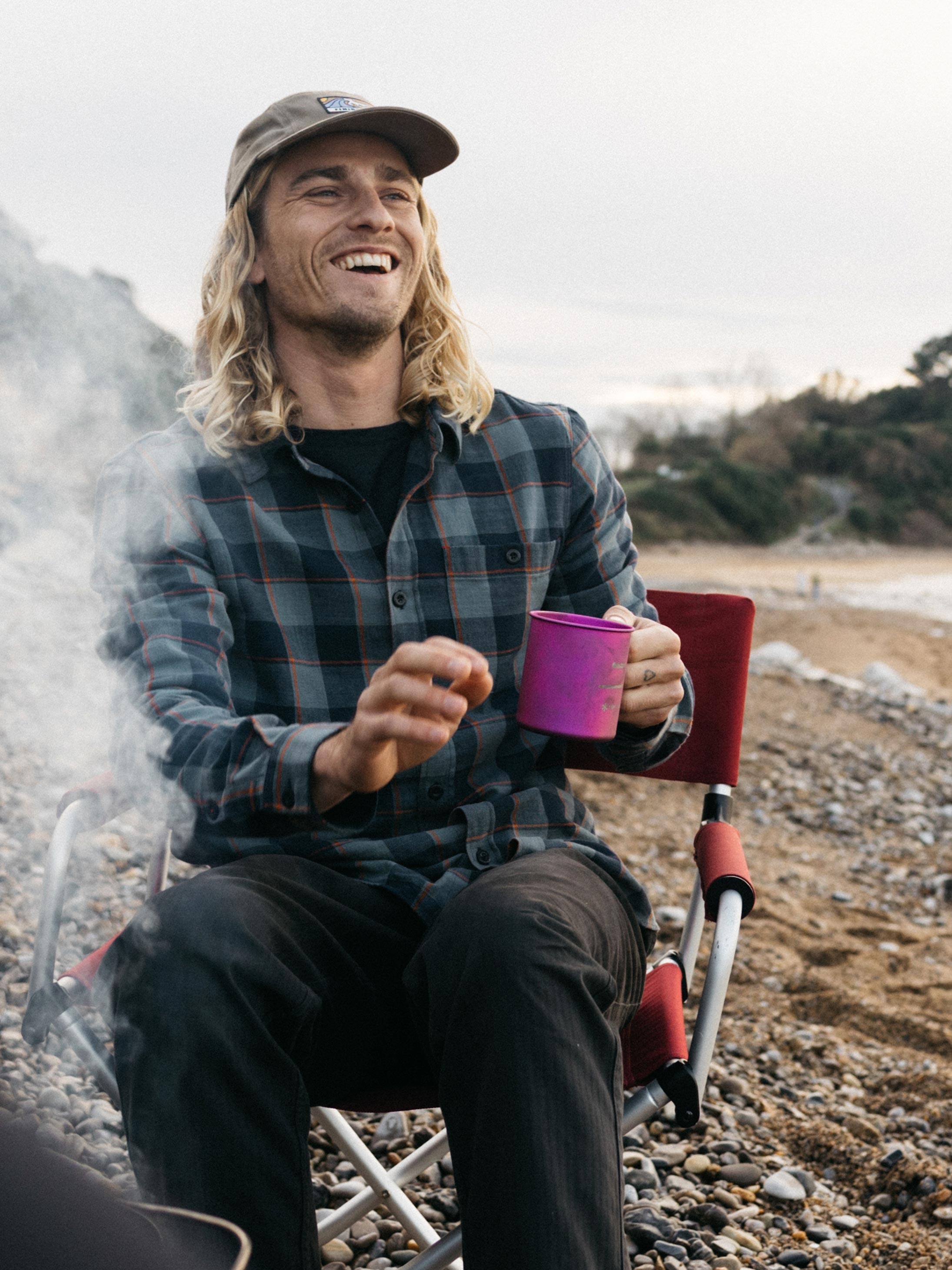 Snow Peak + Finisterre Anodised Titanium Camp Cup in Anodised Pink