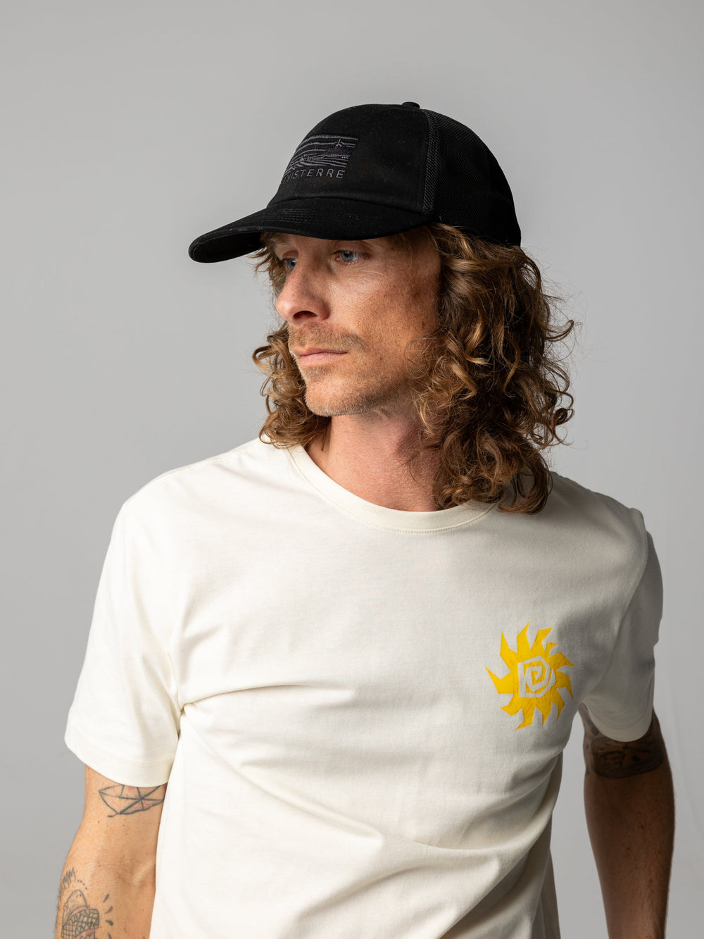 Cape Low-Pro Trucker Cap in Black