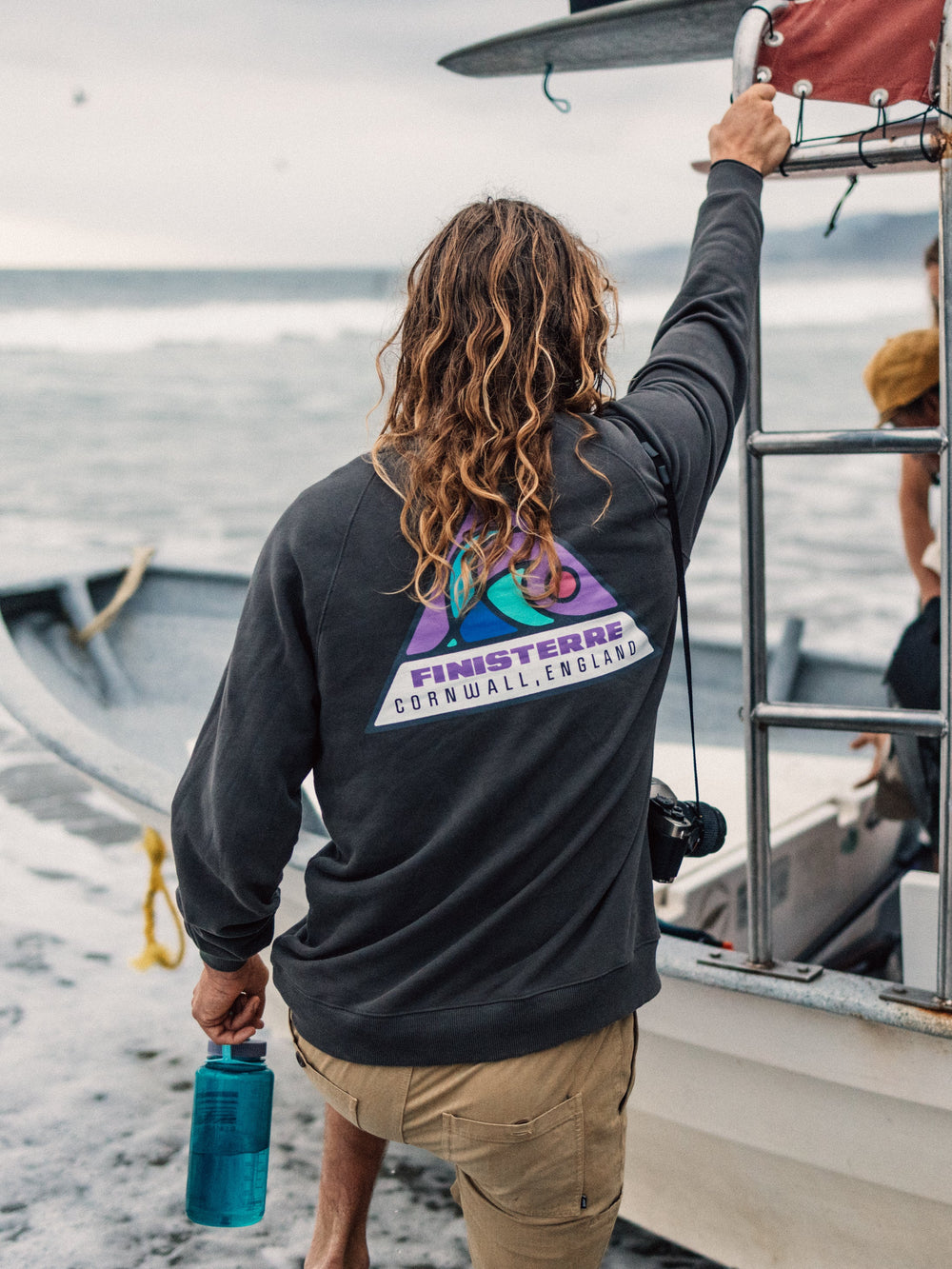 Organic Cotton Sweatshirt in Black - Future Wave
