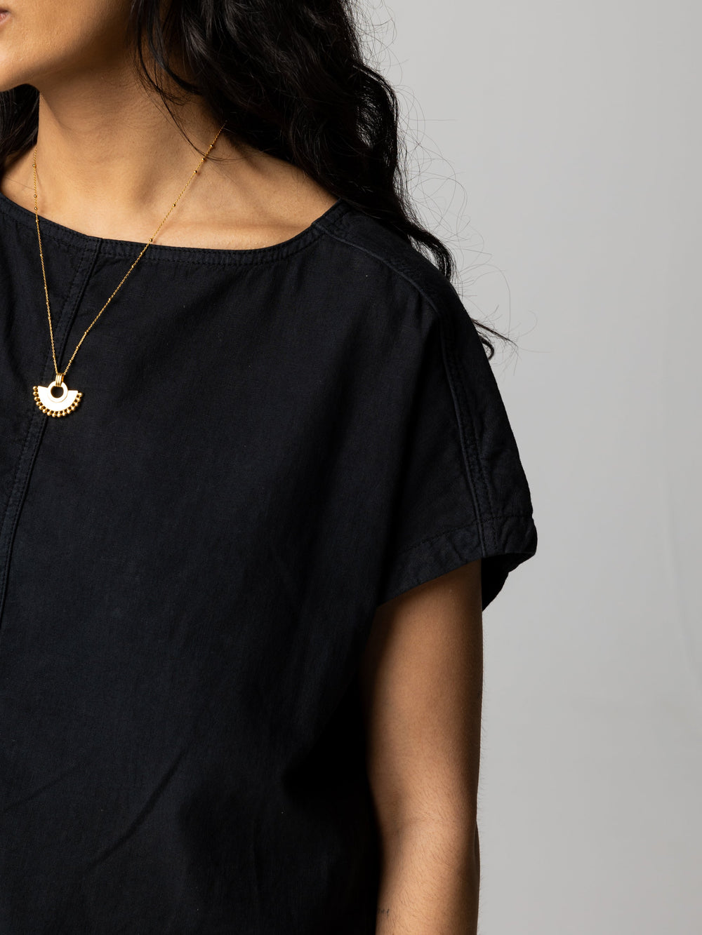 Hemp Top in Black - Morva