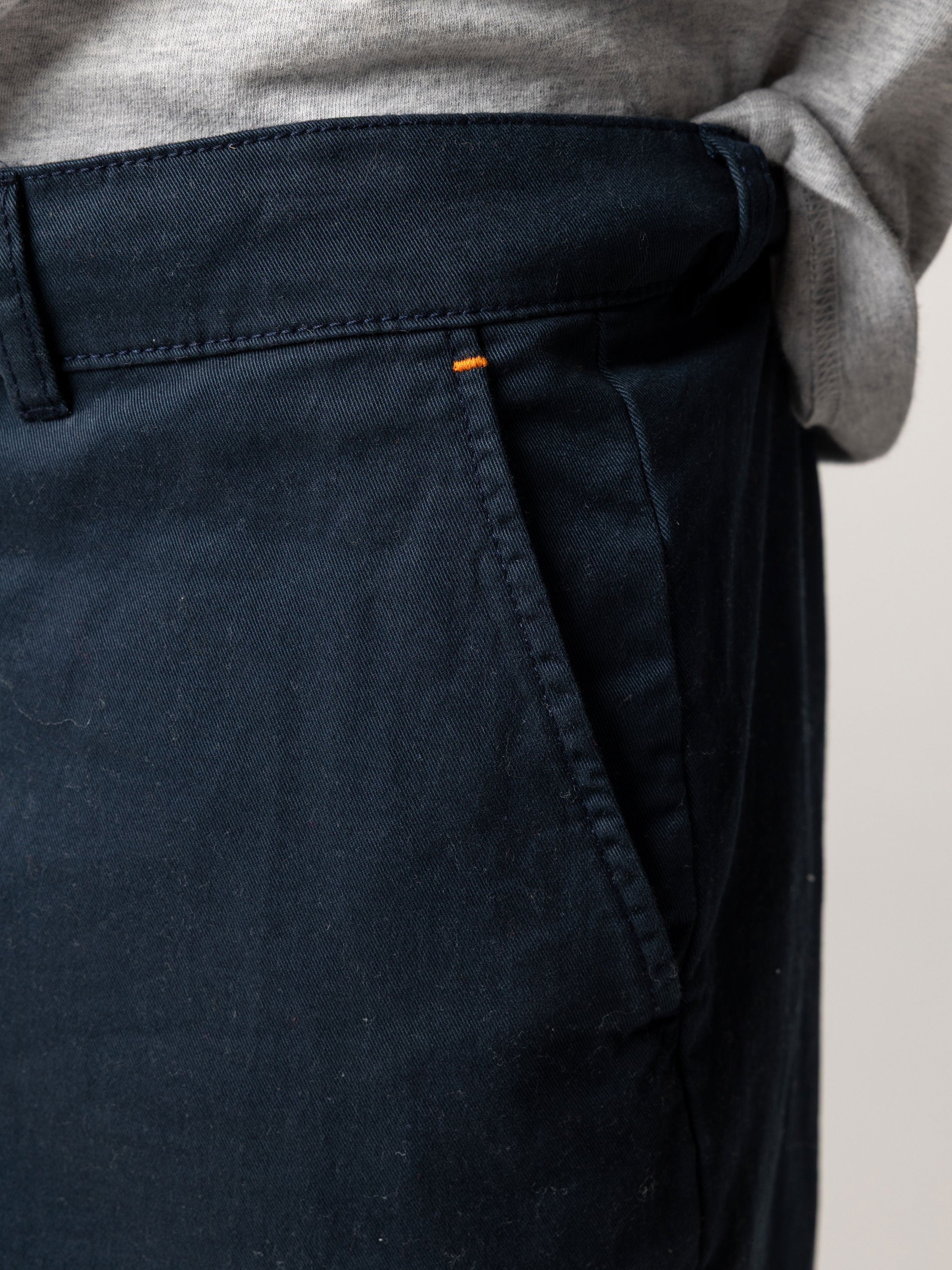 Organic Cotton Shorts in Navy - Rincon
