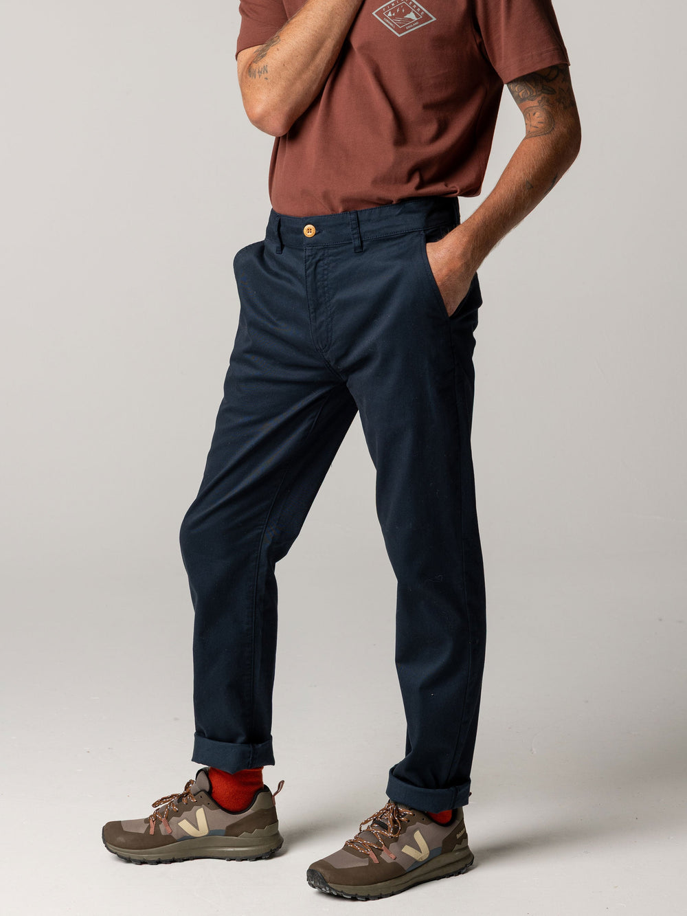 Rincon Slim Fit Chino in Navy