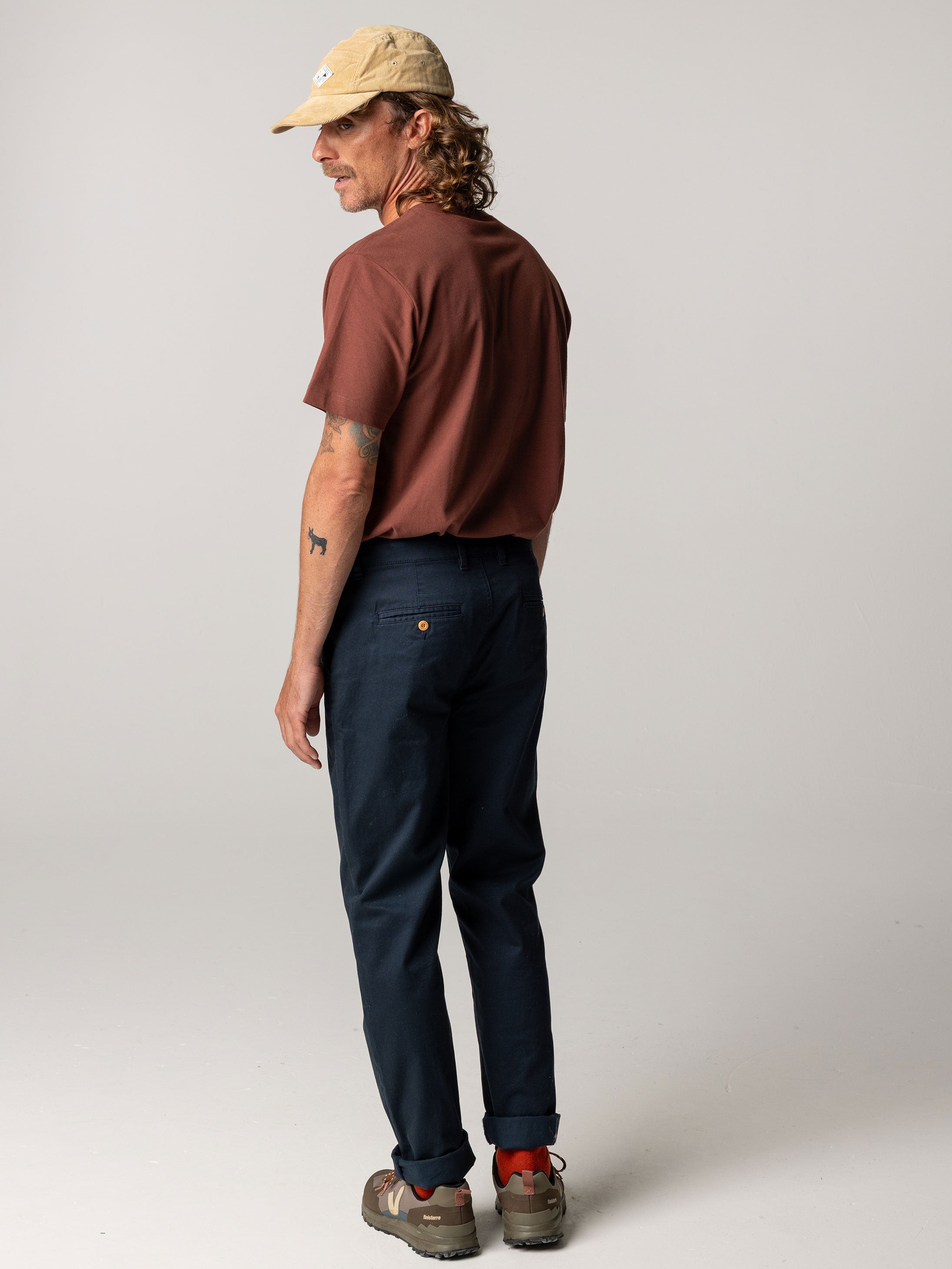 Rincon Slim Fit Chino in Navy
