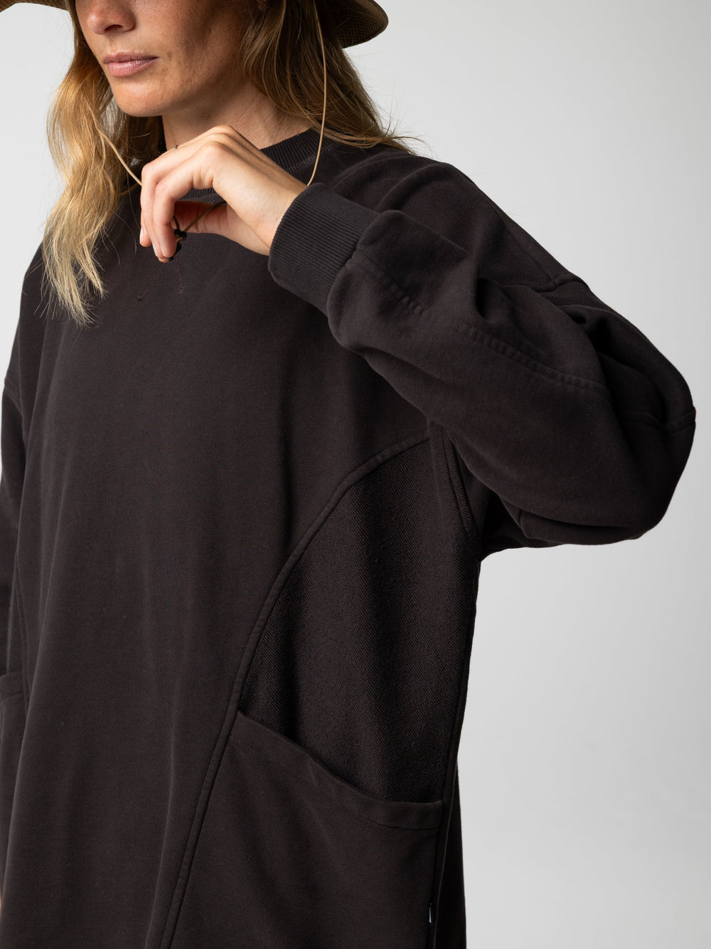 Organic Cotton Sweatshirt in Brown - Awen