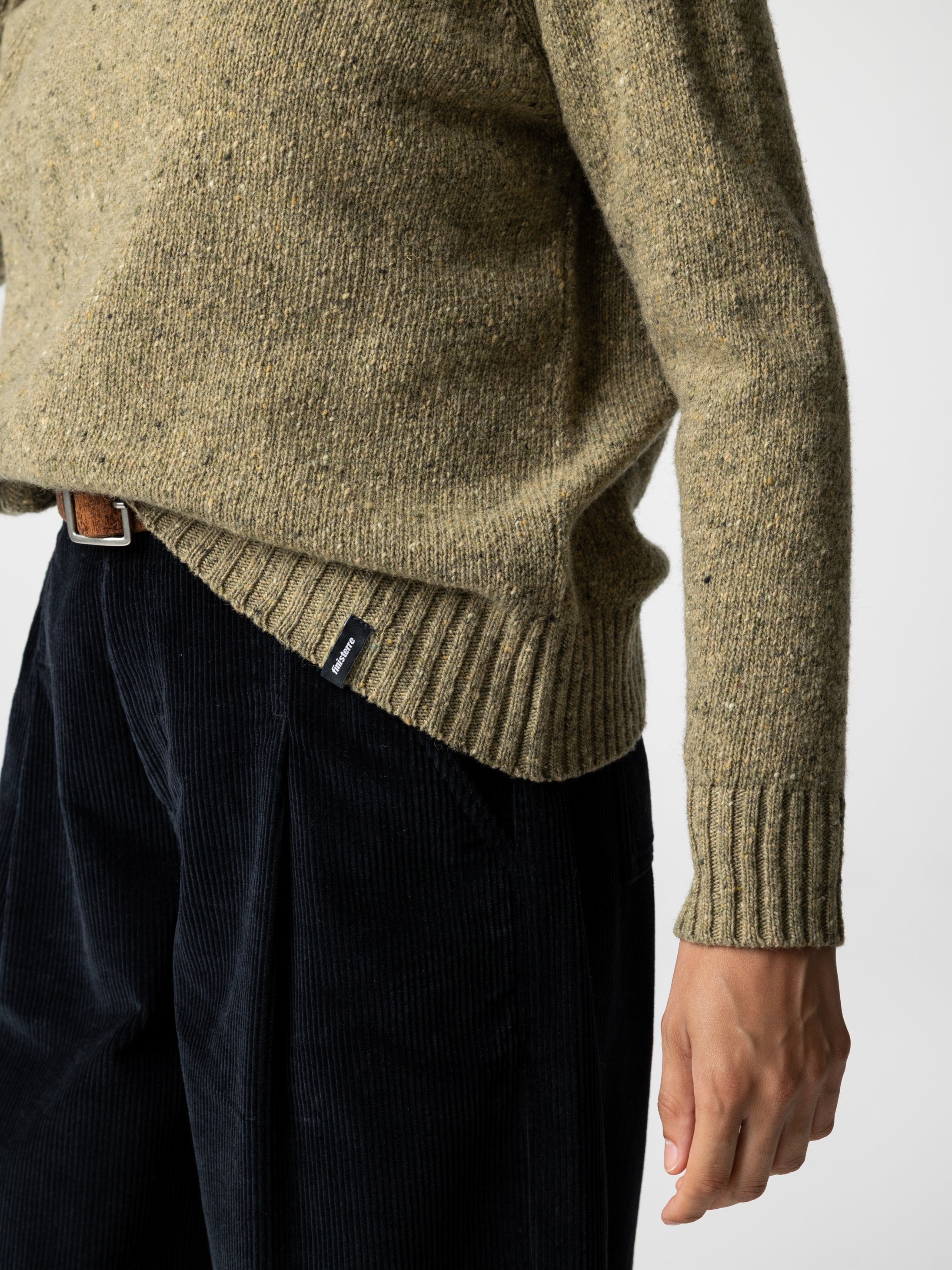 Merino Crew Knit Jumper in Seagrass - Farne