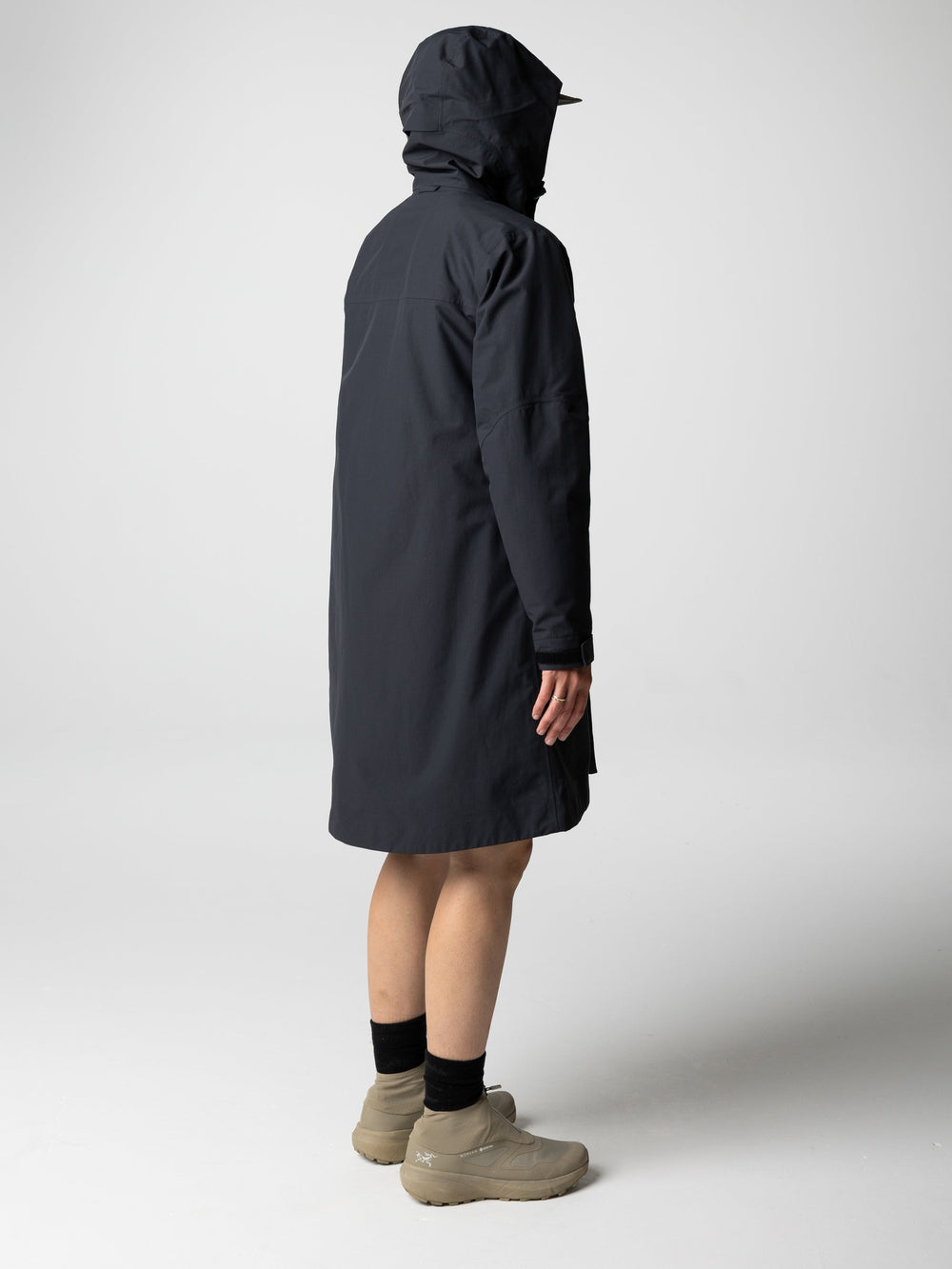 Longline Waterproof in Black - Stormbird
