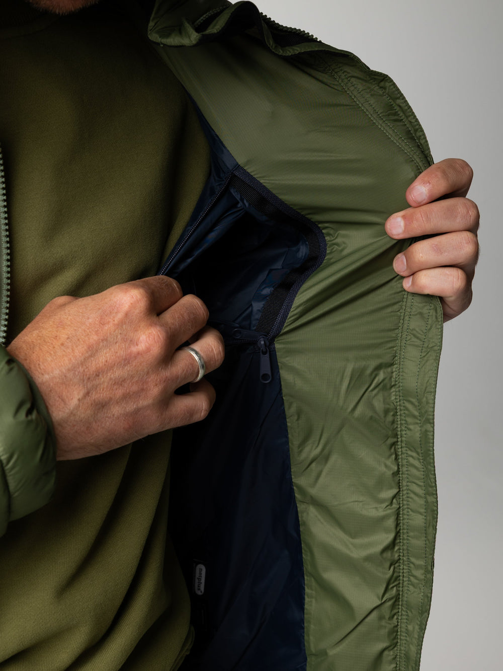 Recycled Hooded Jacket in Seagrass - Nimbus