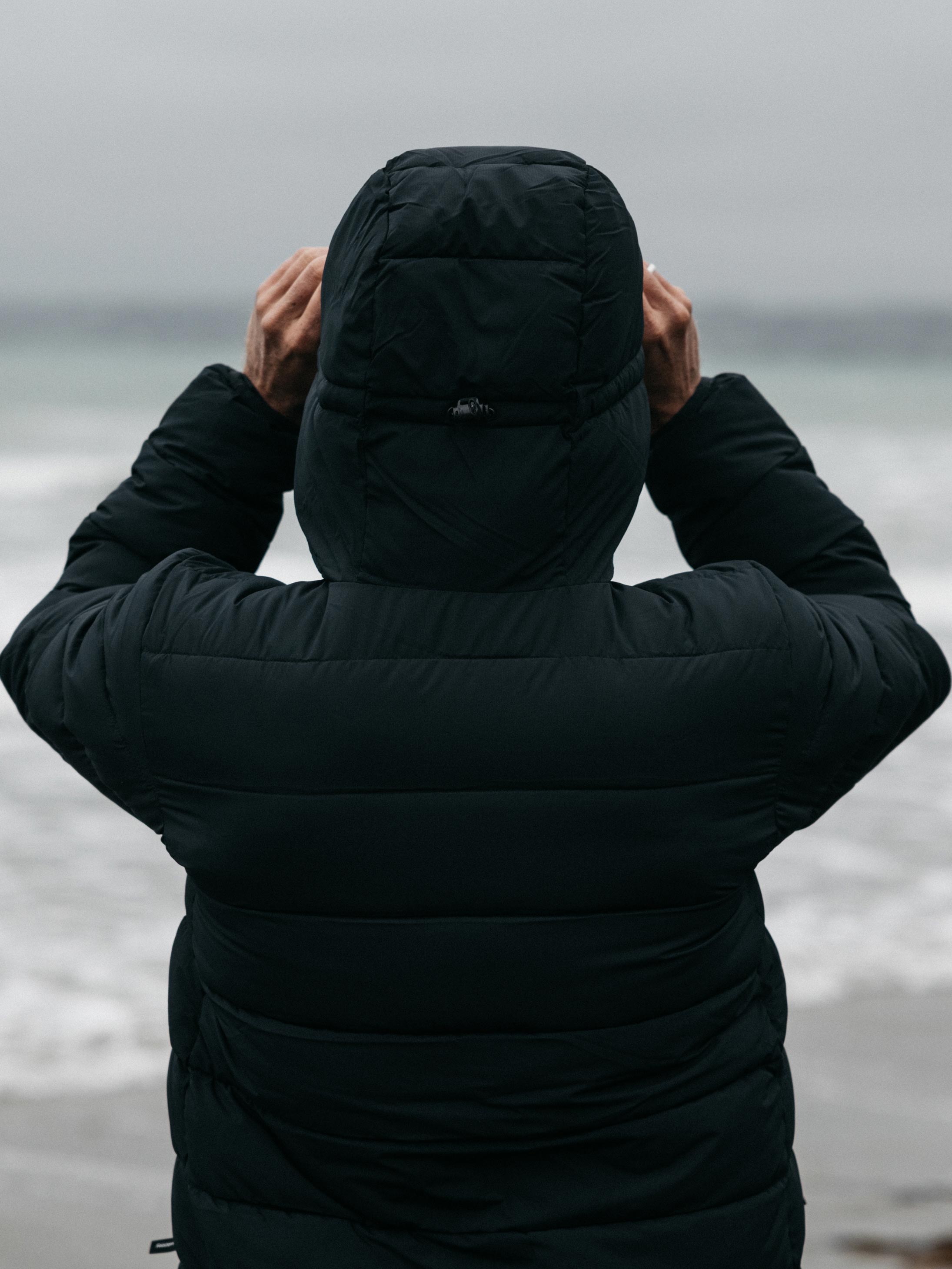 Nebulas Insulated Jacket in Black