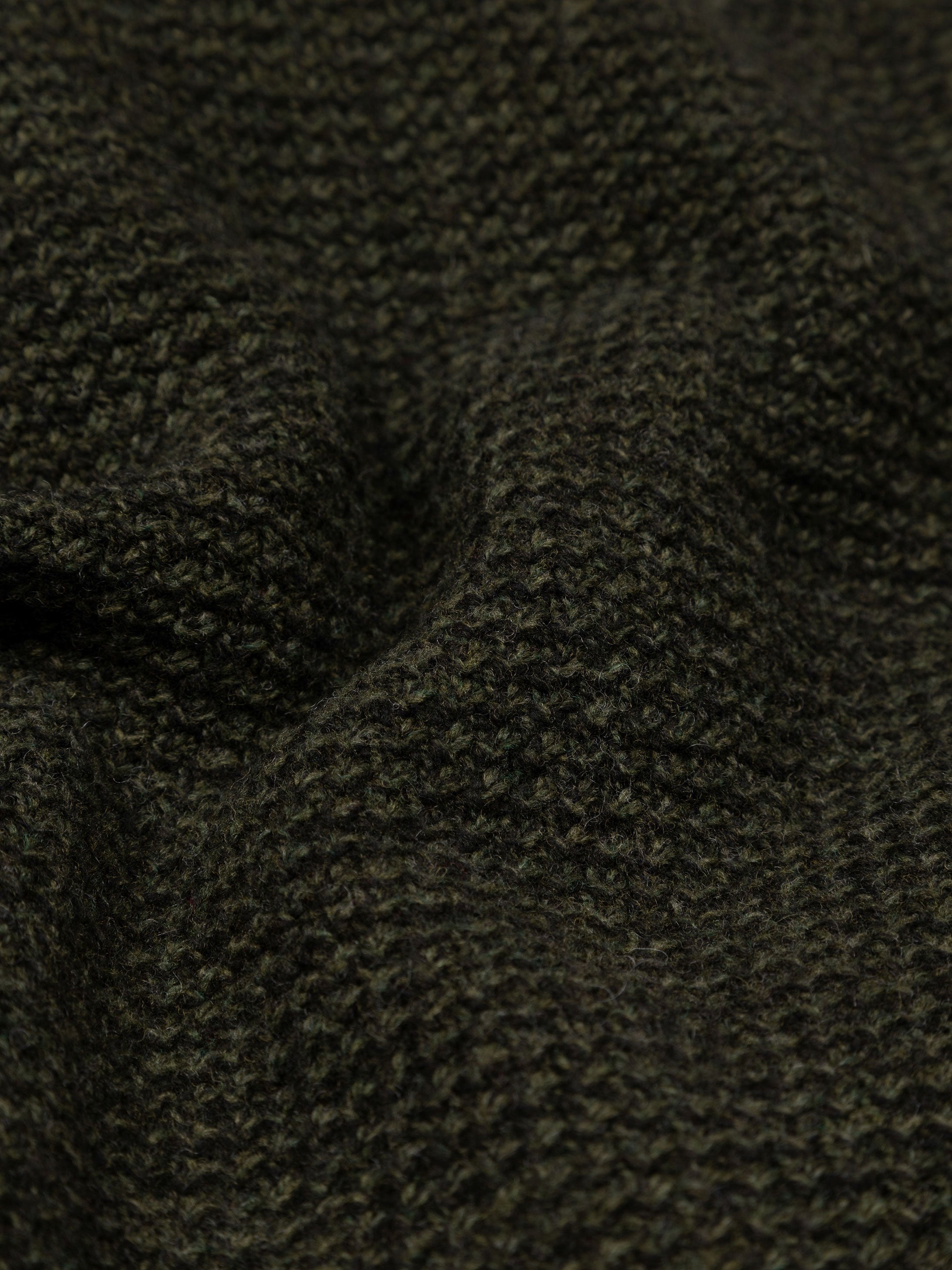 Barents Jumper in Olive