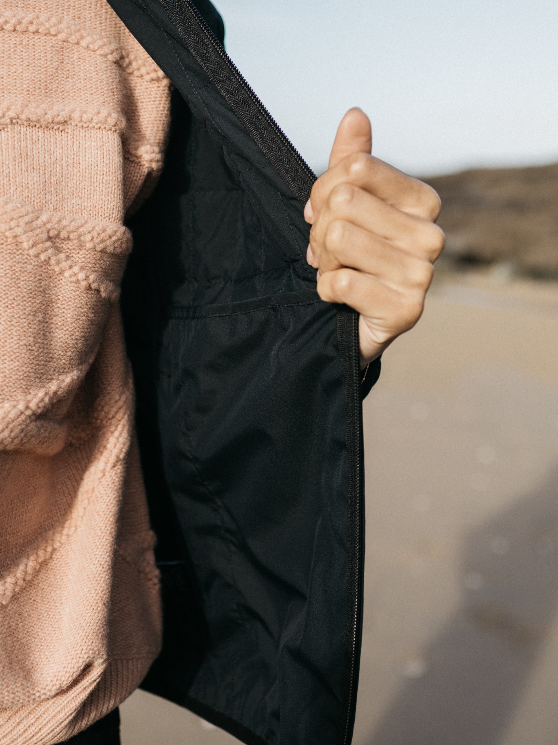 Firecrest Hooded Jacket in Black