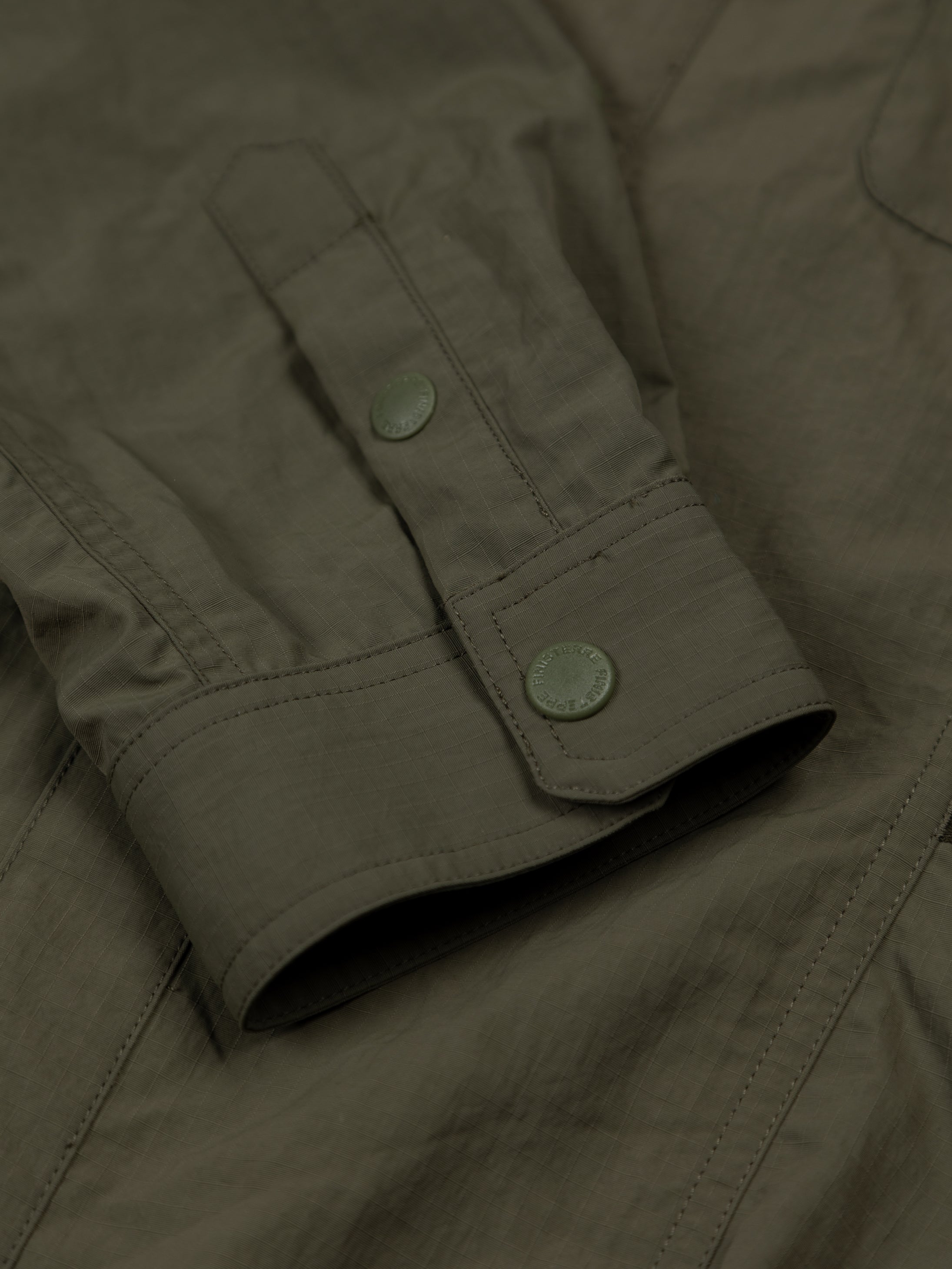 Recycled Long Sleeve Shirt in Olive - Wander