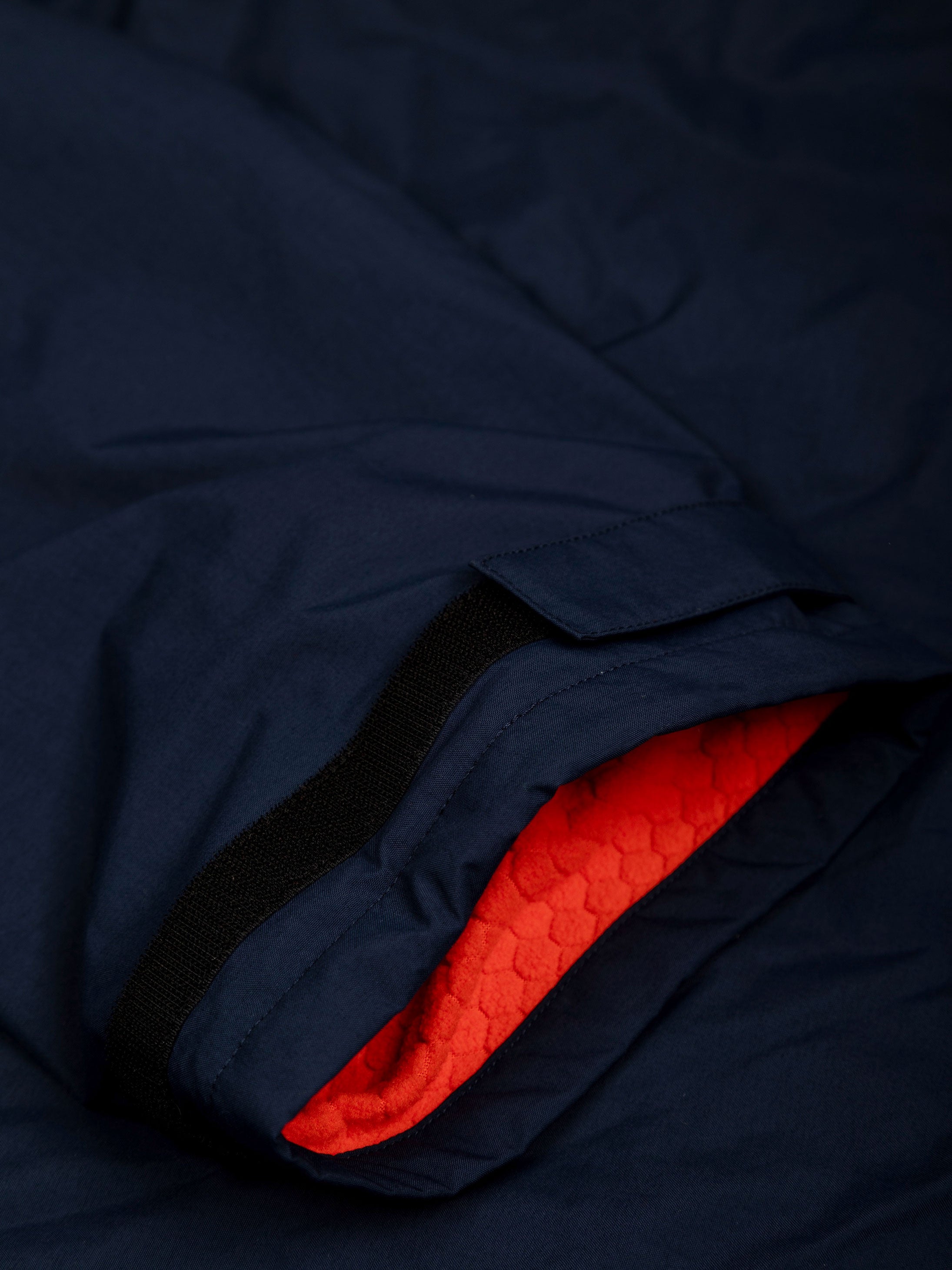 Tego Long Sleeve Robe in Navy/Flame