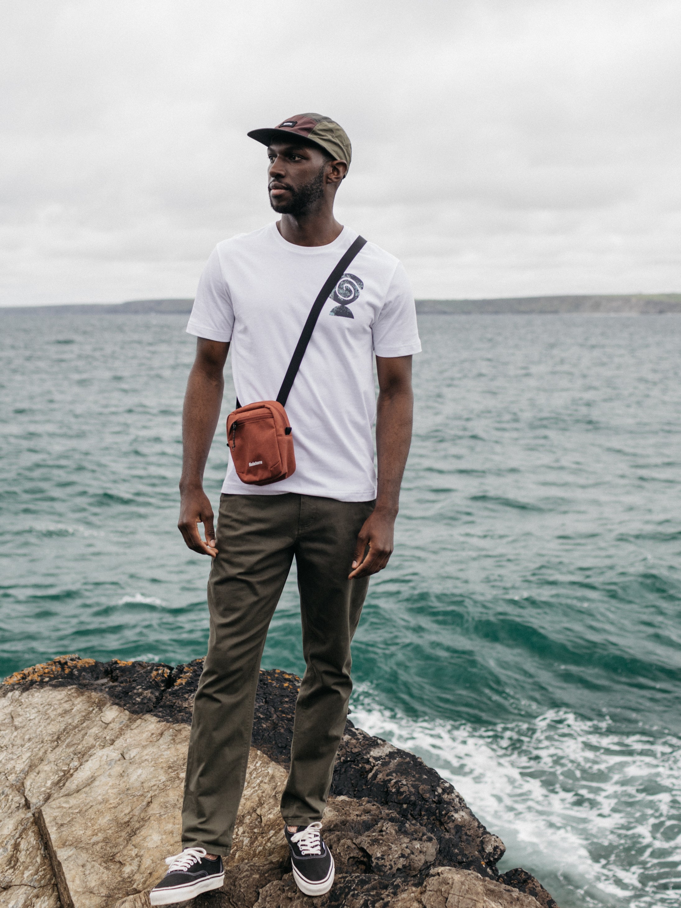 Nautilus Pocket Pack Bag in Dark Rosewood