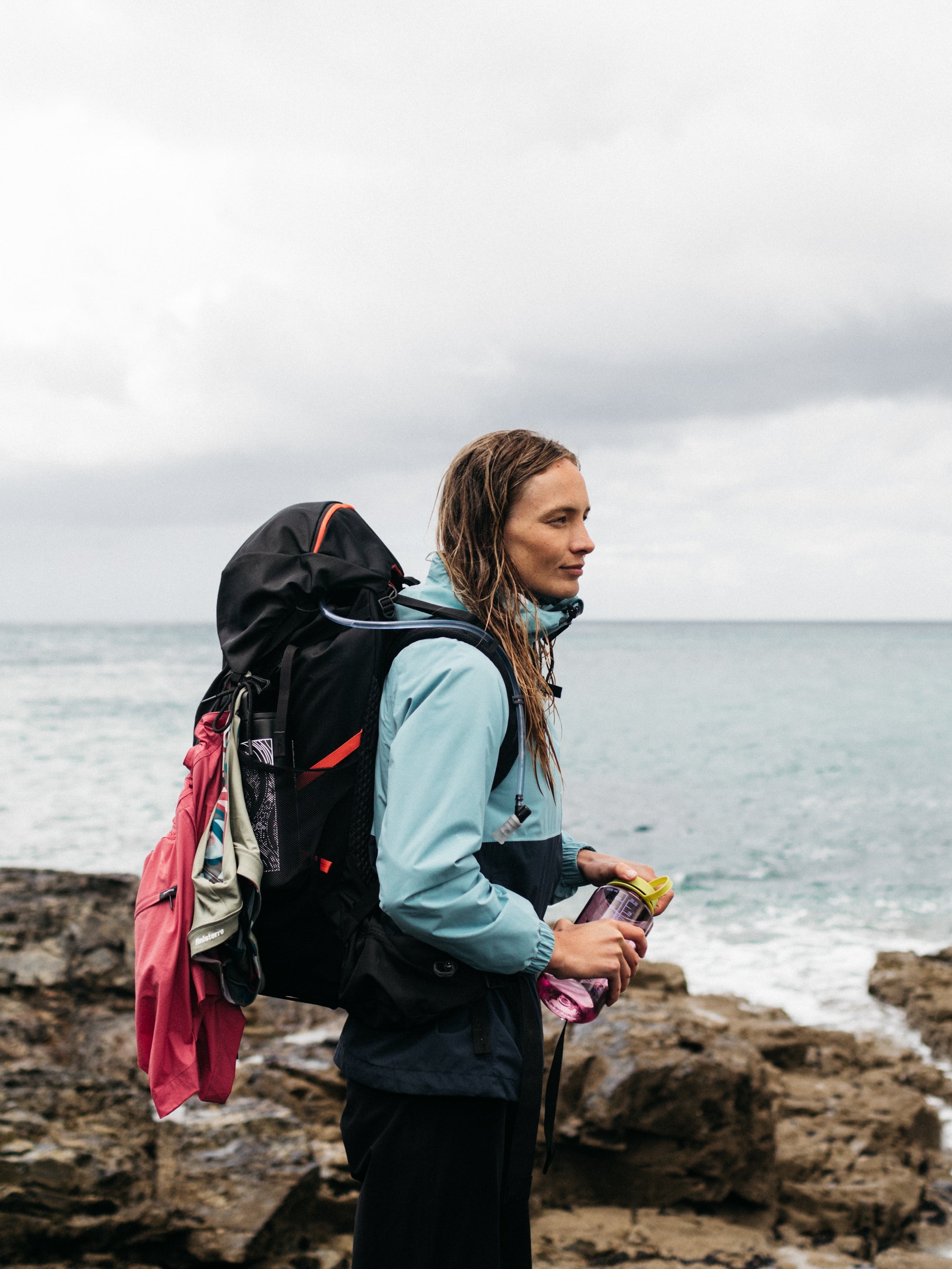 Finisterre + Gregory  Amber 54 Rucksack - Black