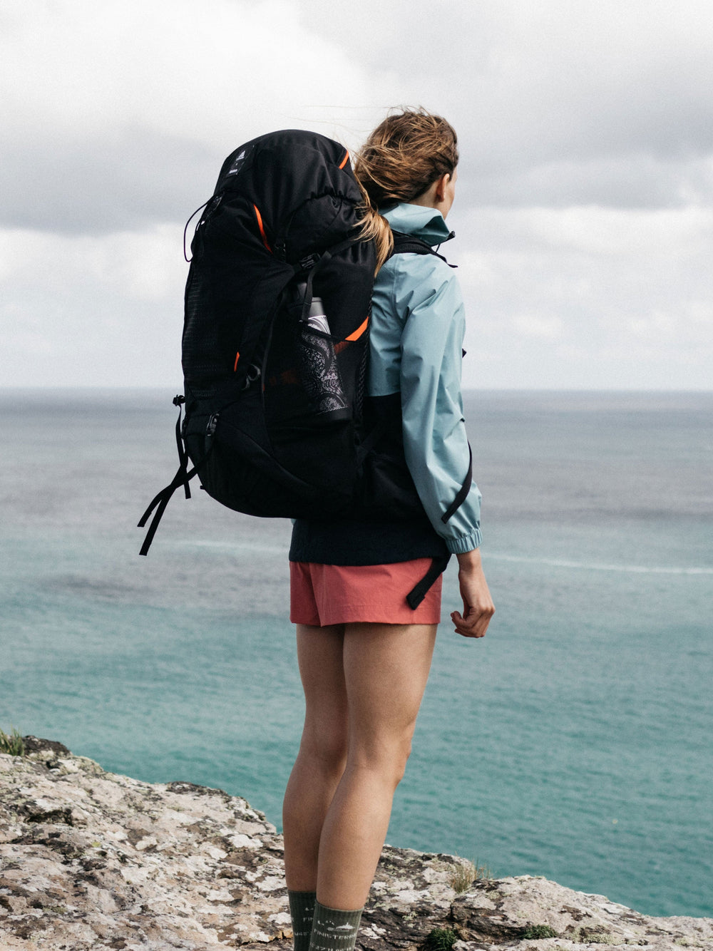 Finisterre + Gregory  Amber 54 Rucksack - Black