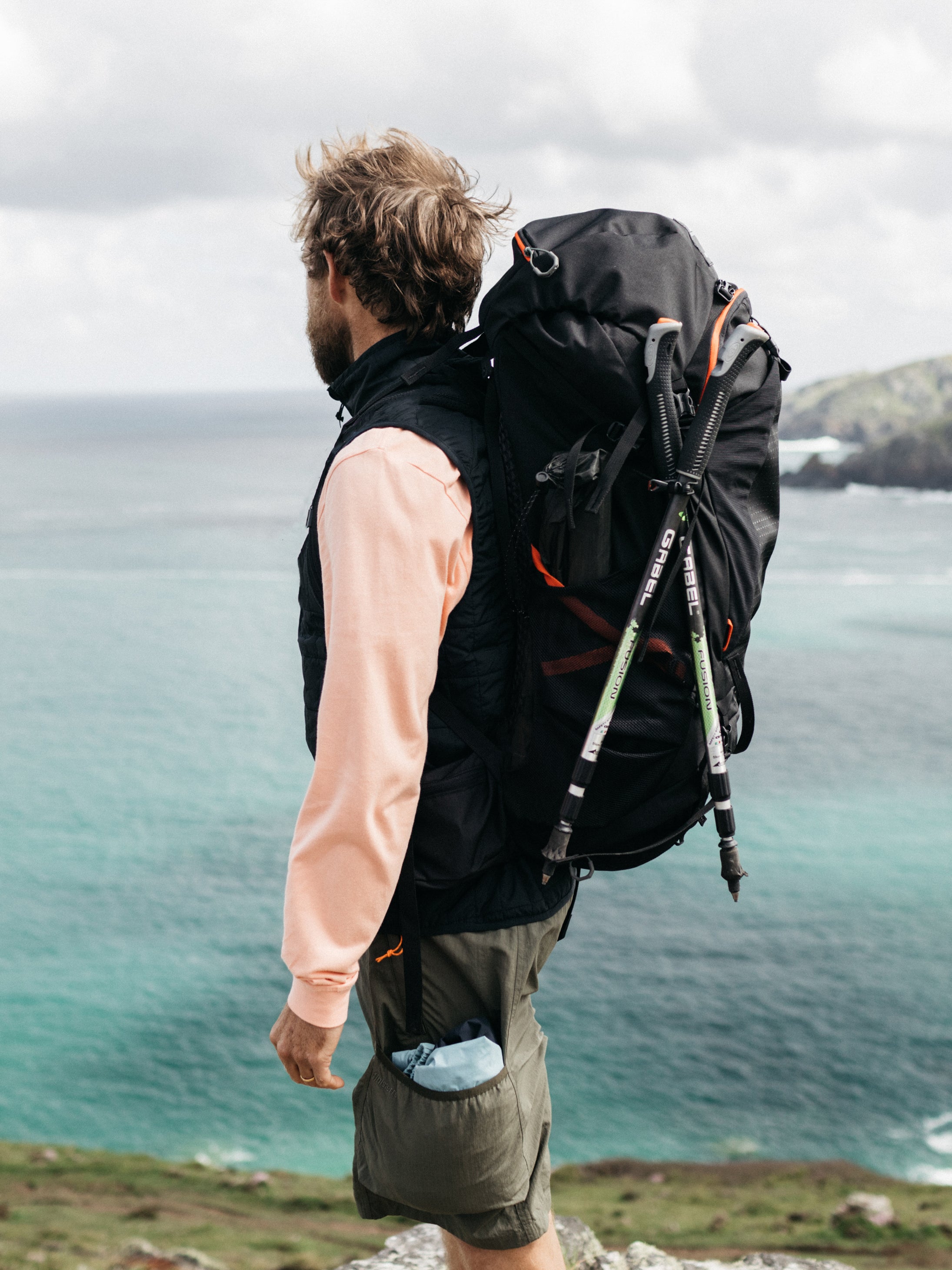 Finisterre + Gregory  Stout 55 Rucksack - Black
