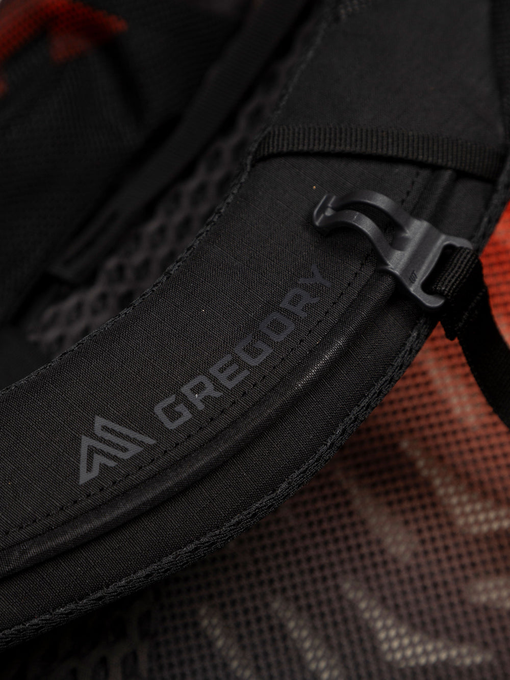 Finisterre + Gregory  Stout 55 Rucksack - Black