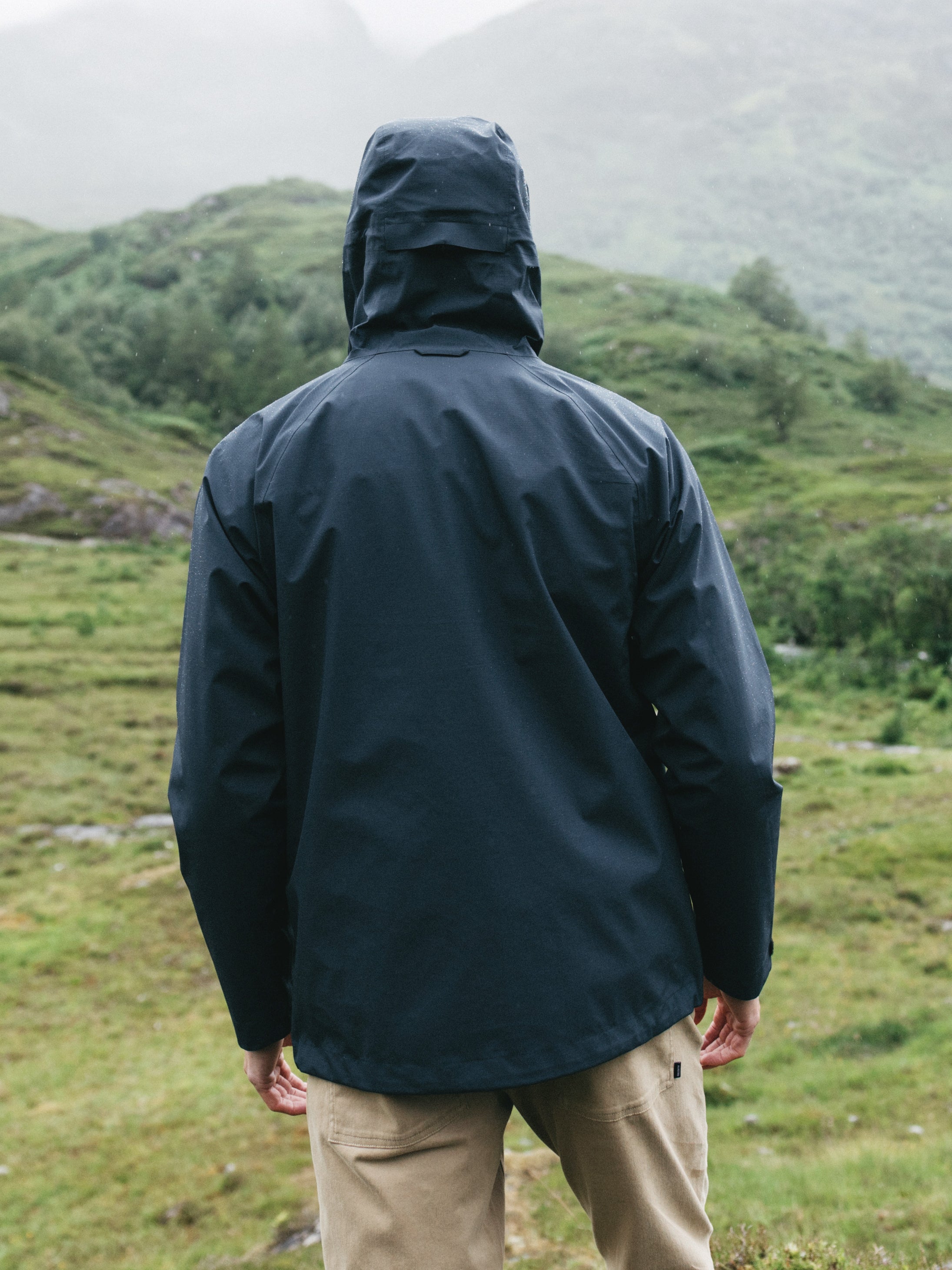 Recycled Waterproof Jacket in Navy - Skybird