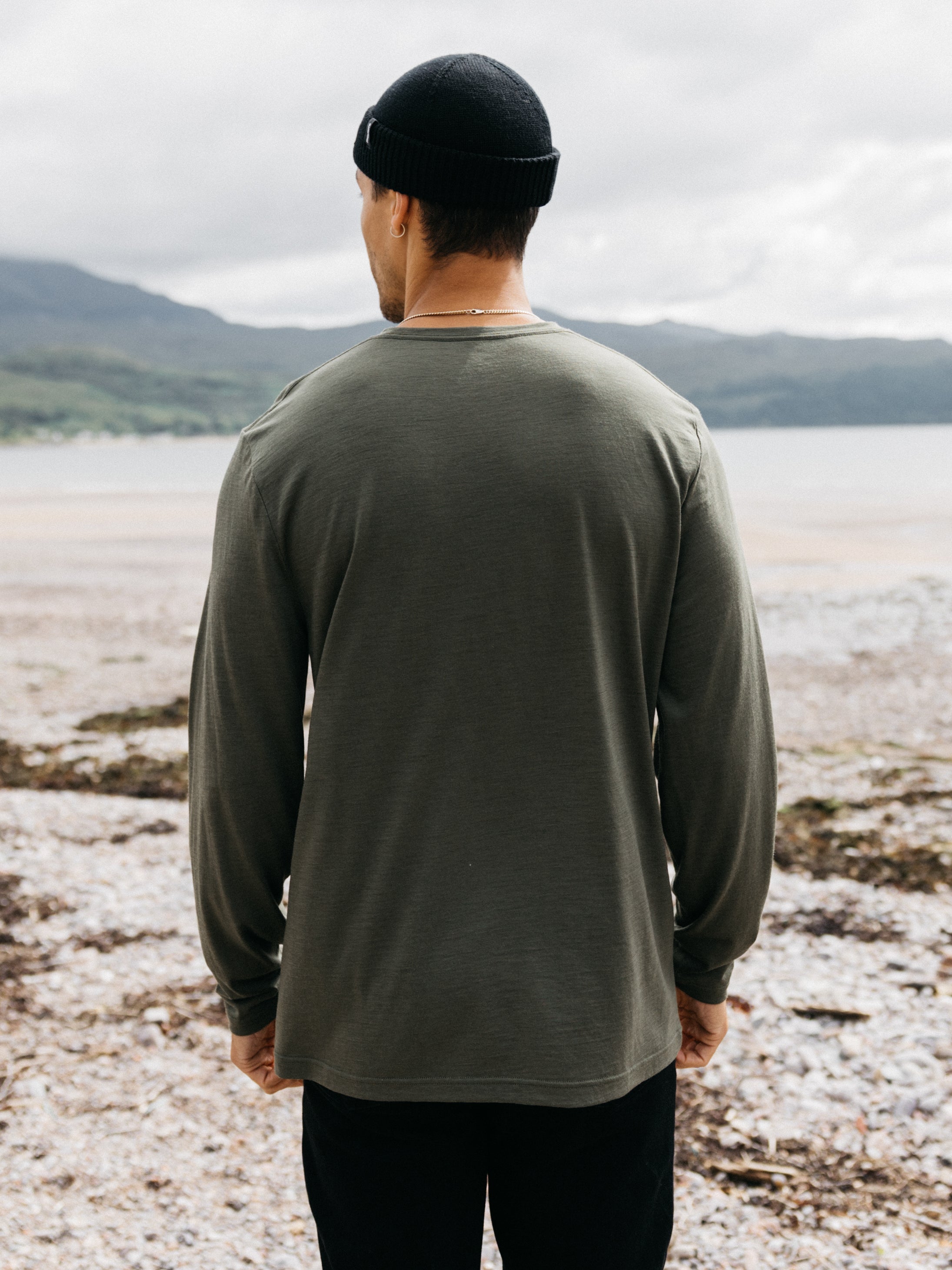 Merino Long Sleeve Baselayer in Olive - Seeker