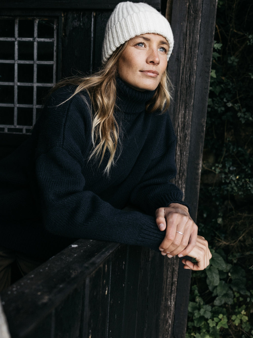 Roll Neck Knit Jumper in Navy - Eyre