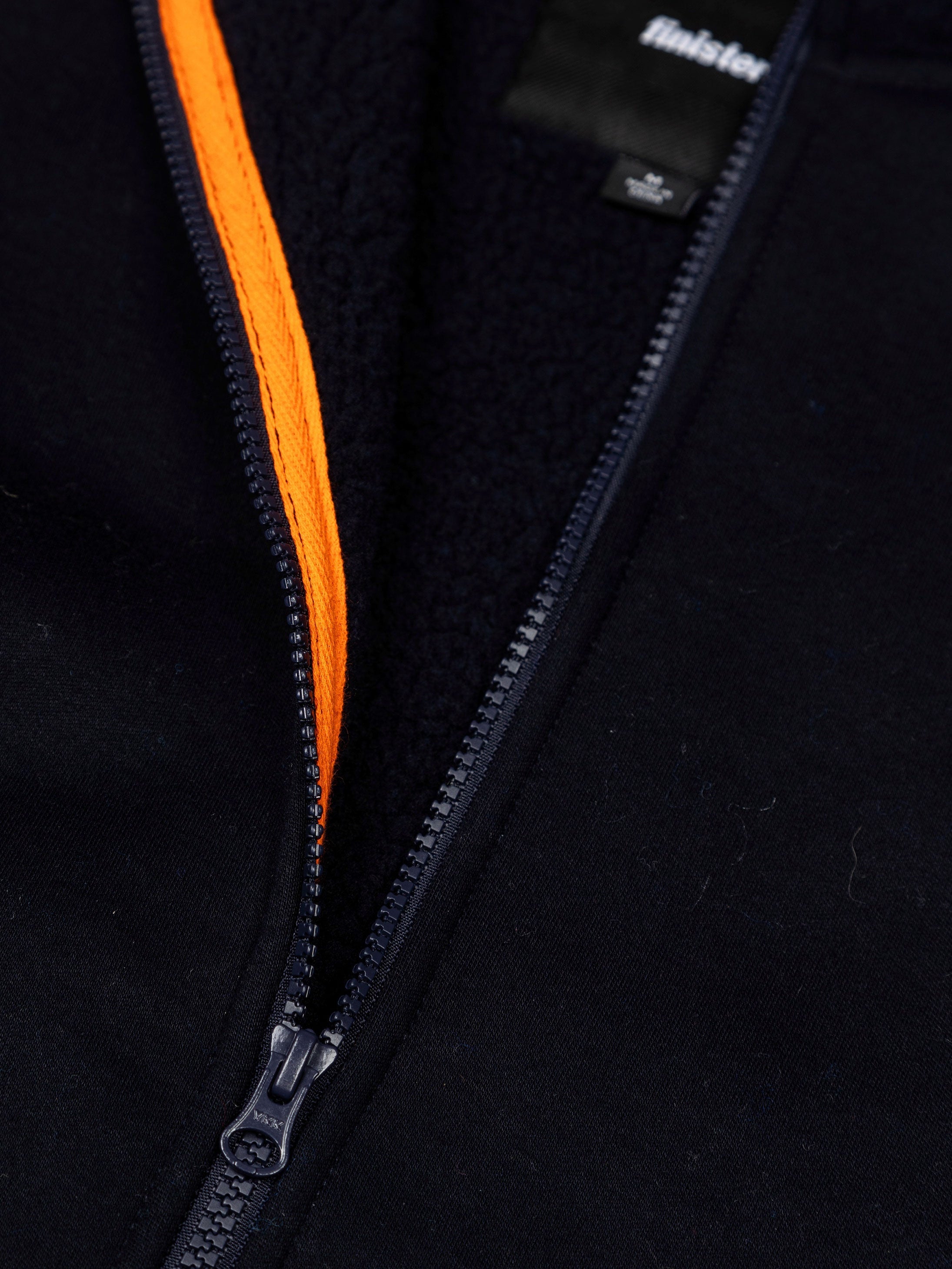 Goodwin Fleece in Navy